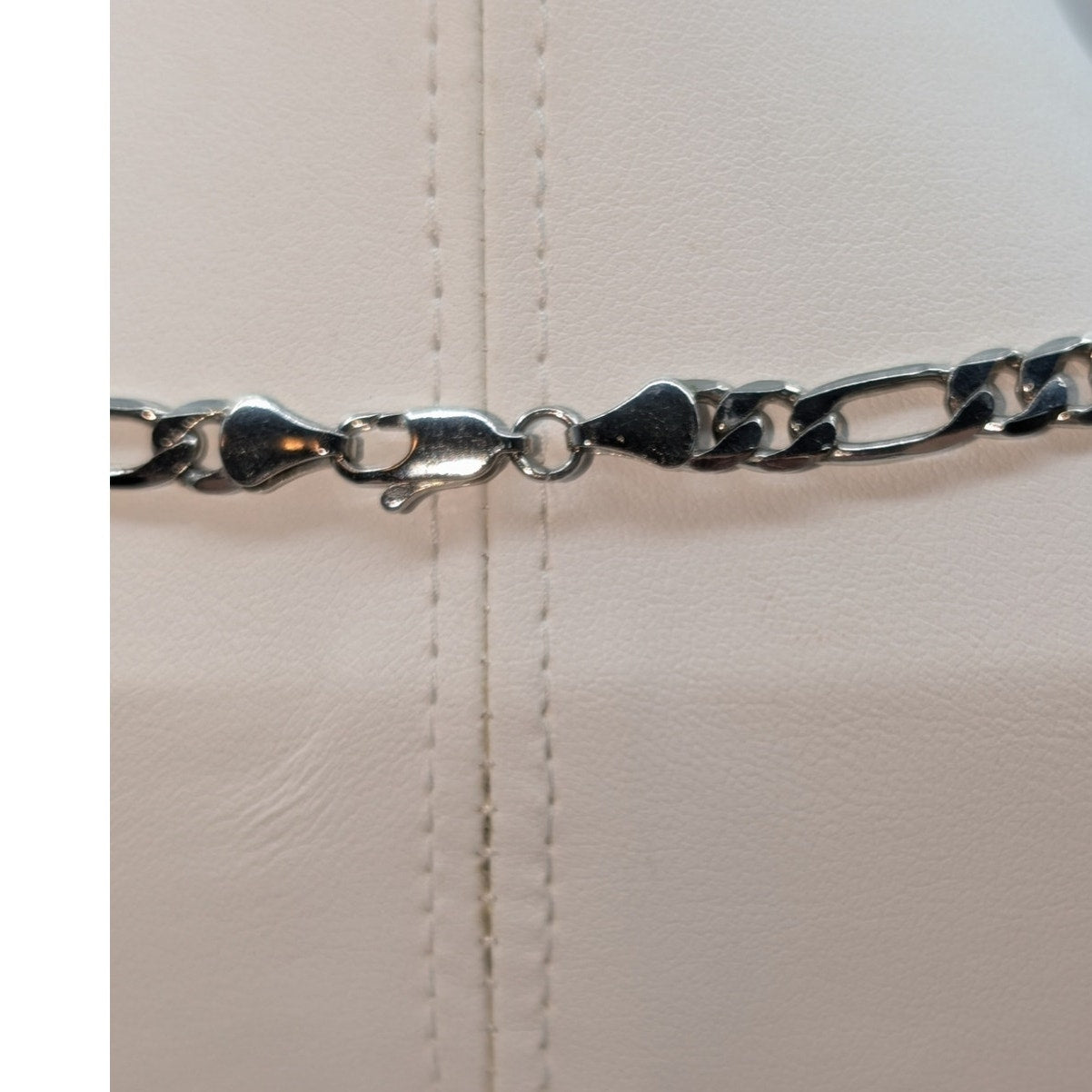 Unmarked Silver Tone Figaro Lobster Claw Clasp Chain 22" Necklace