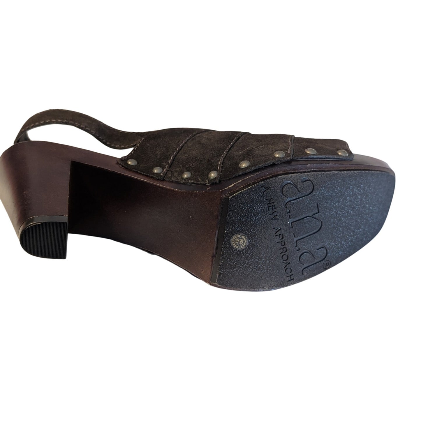 A.N.A. Brown Suede Open Toe Sling Back Chunky Heel Gunmetal Stud Sandal Sz 8.5