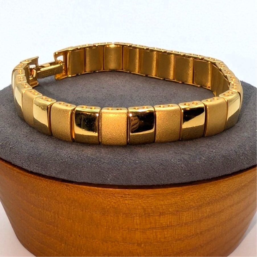 Napier Vintage Gold Plated Alternating Brushed Polished Chain Link Bracelet