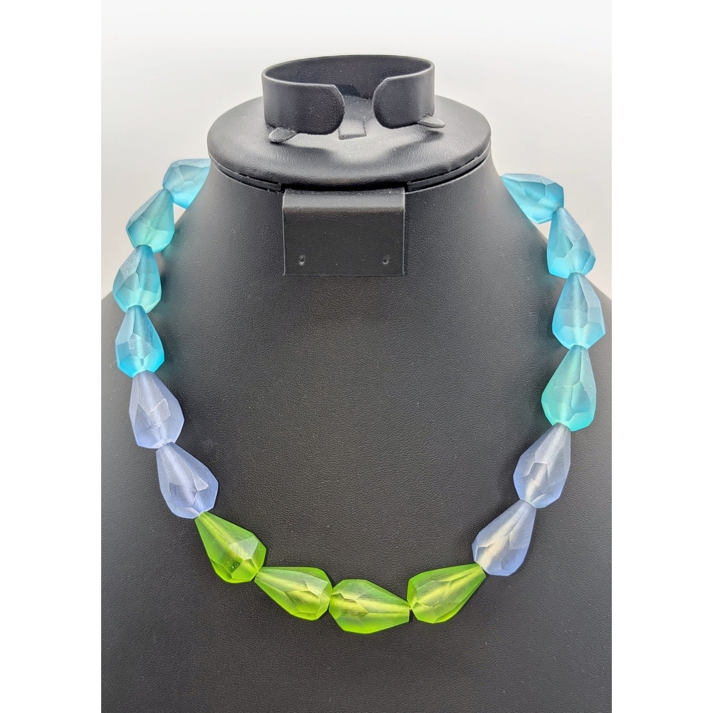 Perfect for Spring Blue Purple Green Resin Bead Lightweight 17"-20" Necklace
