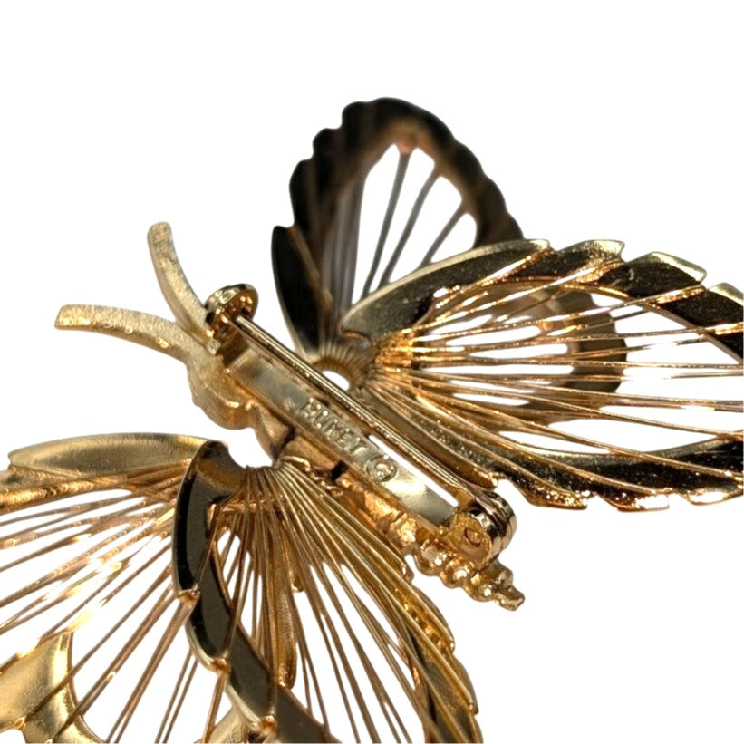 Vintage 60s Gold Tone Monet Menagerie Spinneret Filigree Butterfly Brooch Pin
