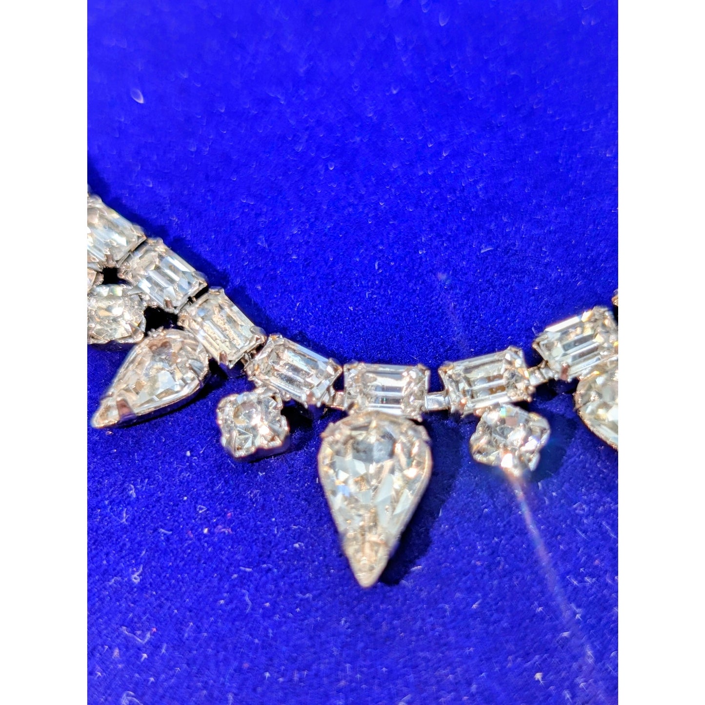 Signed Weiss Vintage Rhinestone 15"-15.25" Silver Tone Hook Clasp Necklace