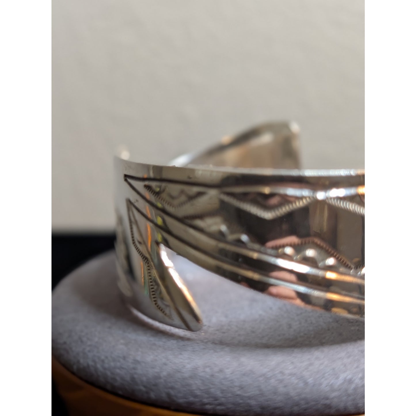 VTG Signed RJ Sterling Silver Navajo Native American Cuff Bracelet 36.66 grams