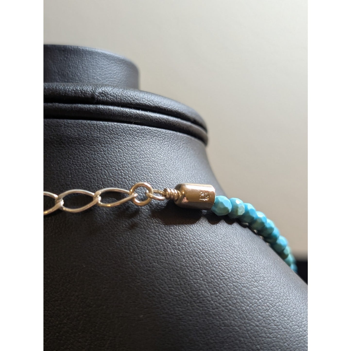 Vintage DTR Sterling Silver Faceted Cut Graduated Turquoise Bead Necklace