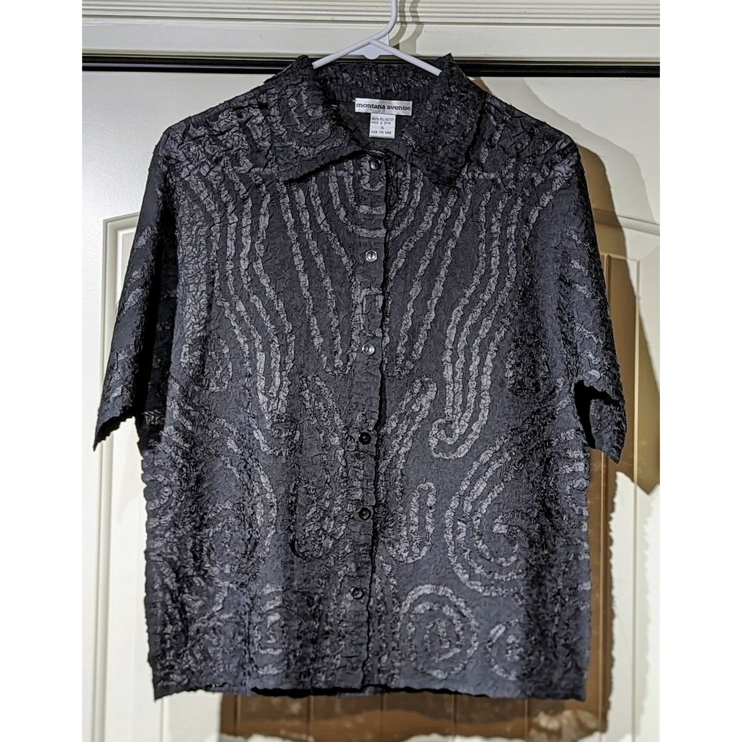 Montana Avenue Vintage Black Crinkly Ribbon Button Front Blouse Sz XL