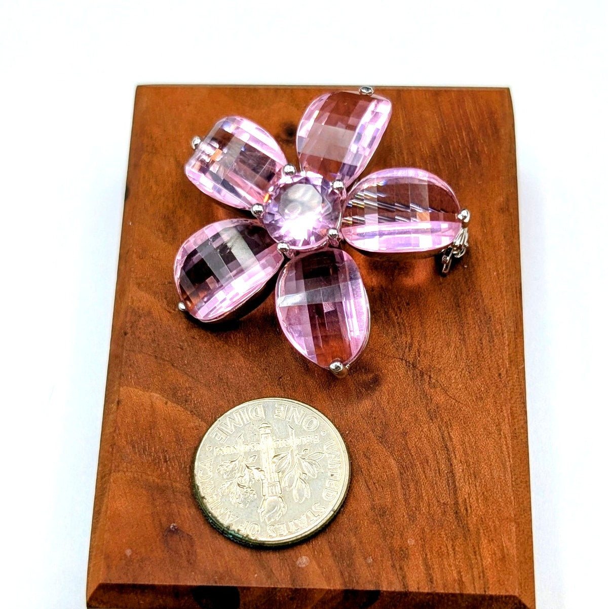 925 Sterling Silver Pink Faceted Flower Brooch