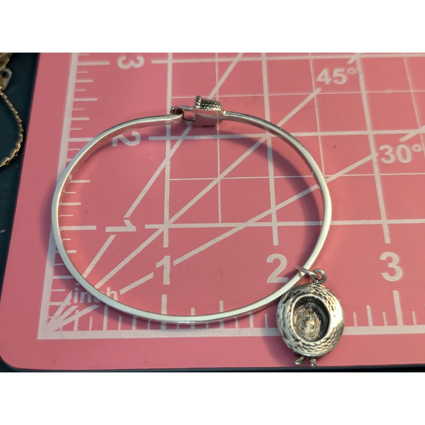 Vintage Brown County Baskets 925 Sterling Basket Clasp Bonnet Charm Bracelet
