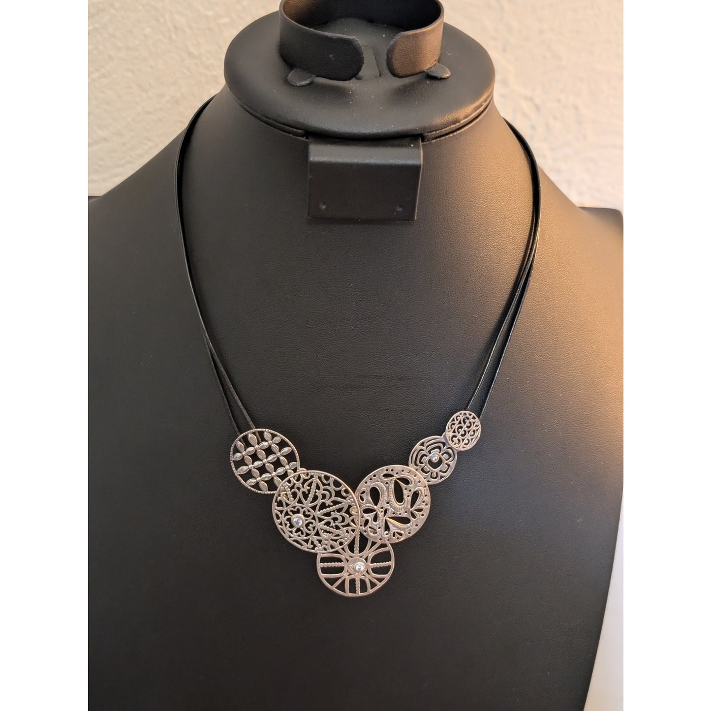 Silpada Retired Sterling Filigree Artful Design Black Leather Cord Necklace