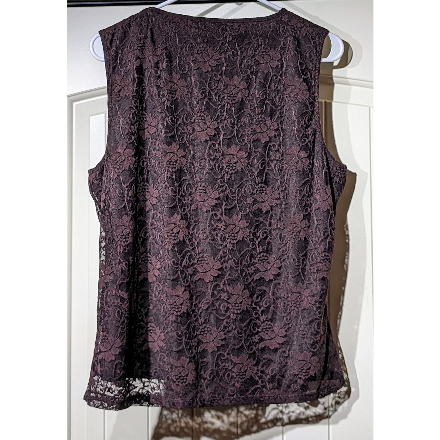 WD.NY Brown Lace Overlay Scoop Neck Sleeveless NWT Tank/Shell Womens Sz XL.