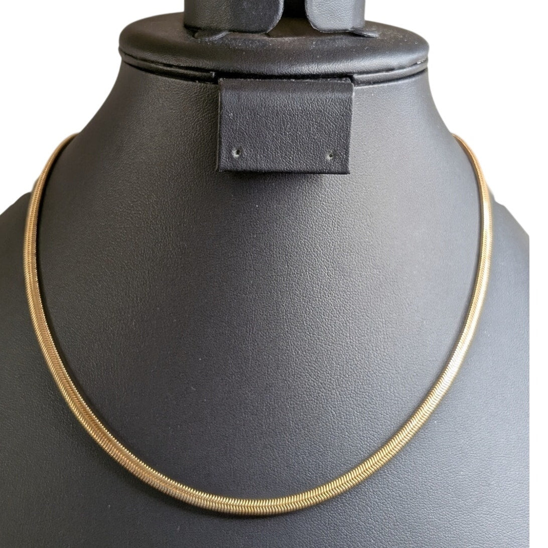 Gold Tone Flat 18" 4mm Herringbone Slinky Chain Necklace