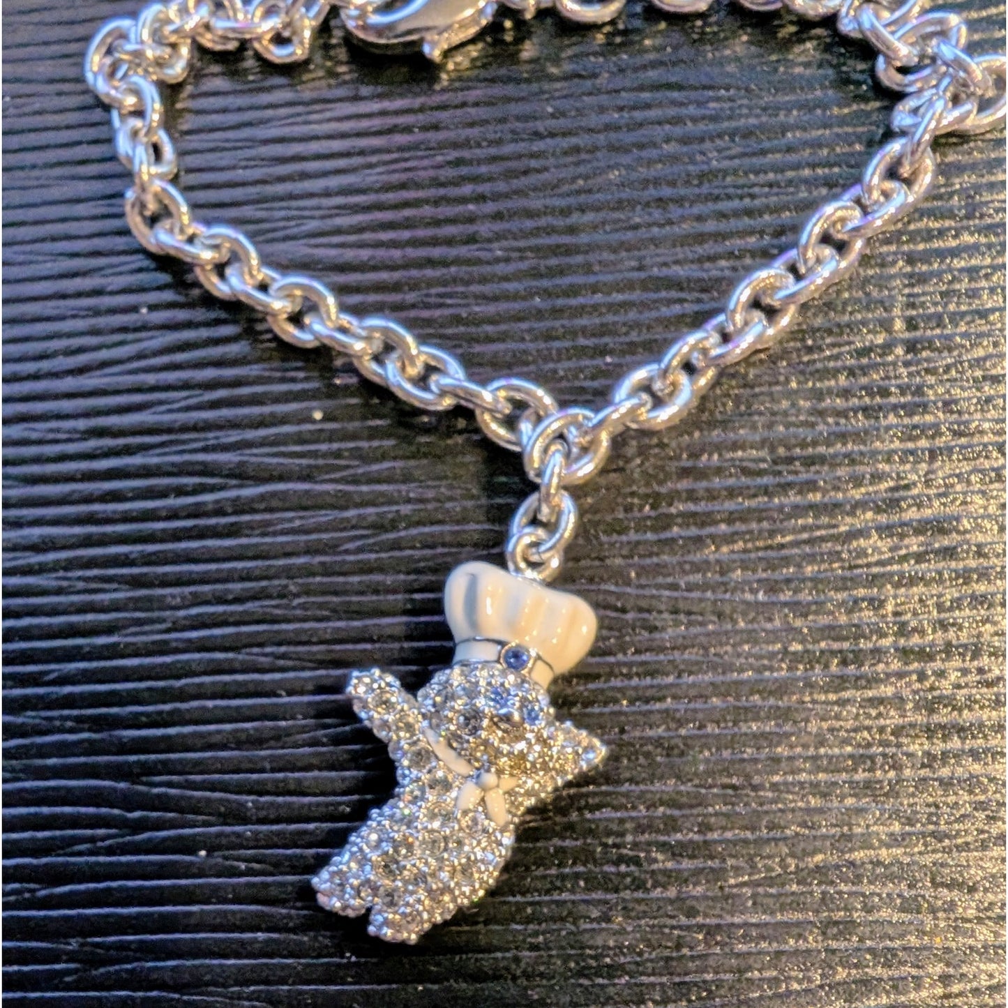 Danbury Mint 2010 Pillsbury Doughboy Pendant Silver Tone Rolo Chain Bracelet