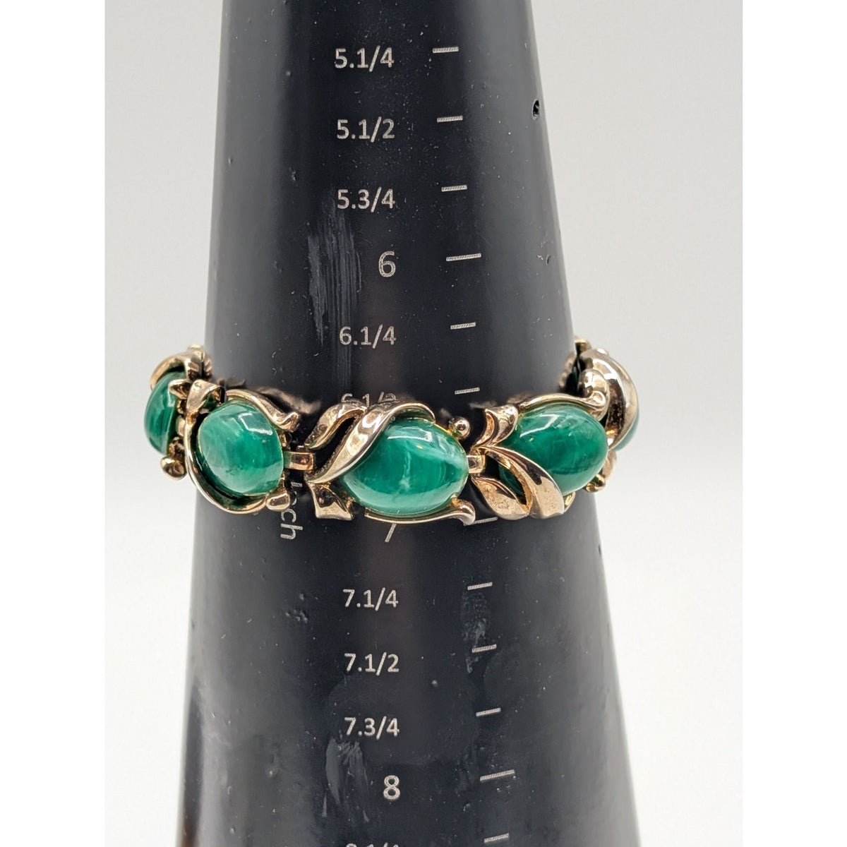 Vintage Crown Trifari Caravan Gold Tone Faux Malachite Green Bracelet