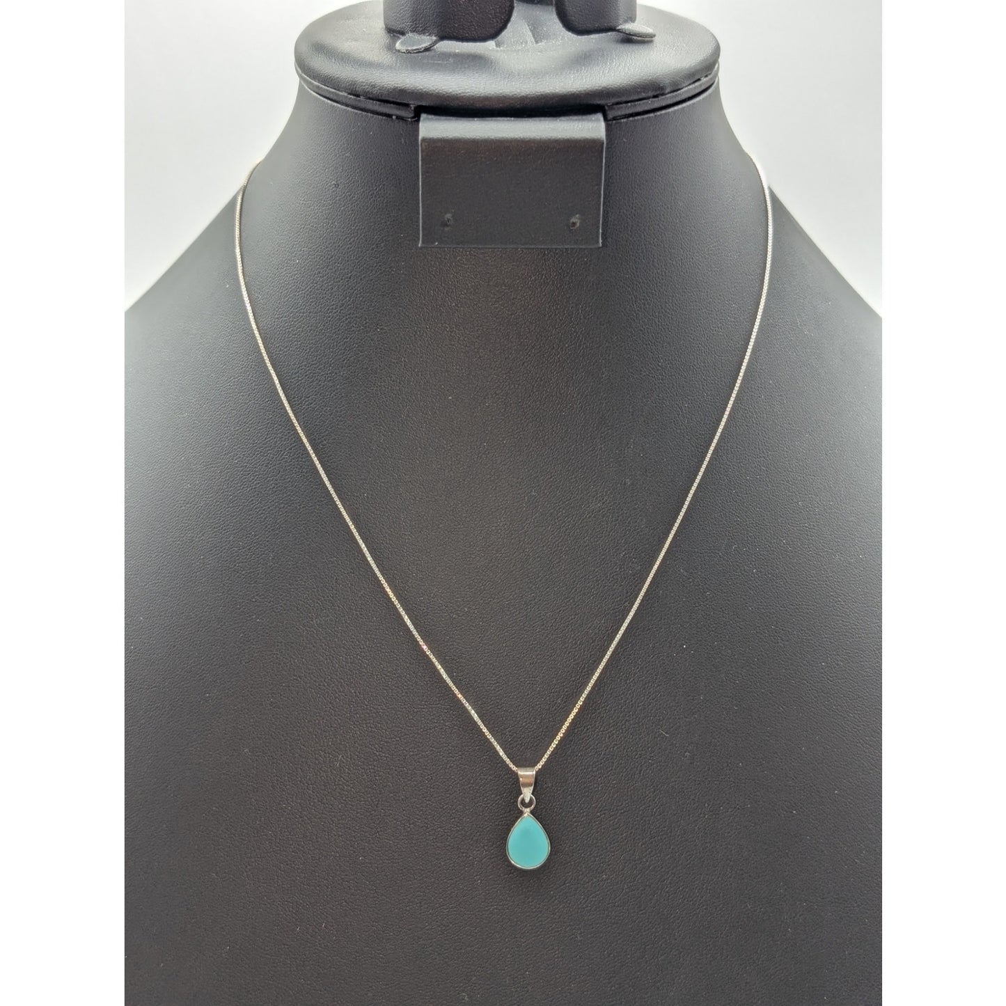 Vintage 925 Sterling Silver Turquoise Teardrop Pendant Box Chain 18" Necklace