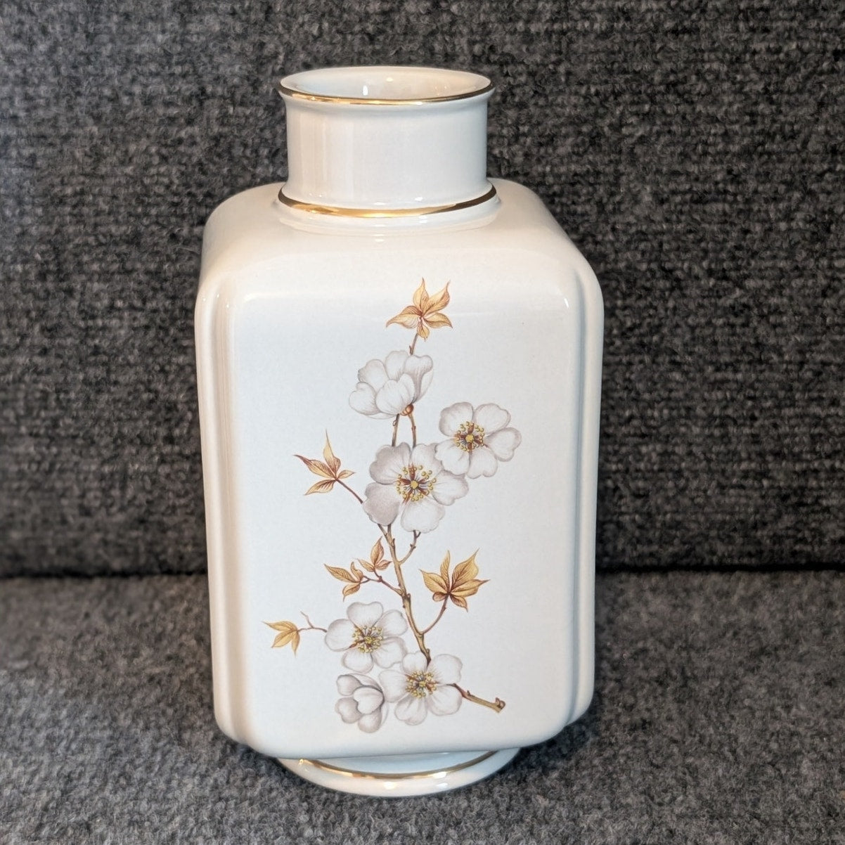Vintage Hyalyn Square White Gold Cherry Blossoms Vase 178