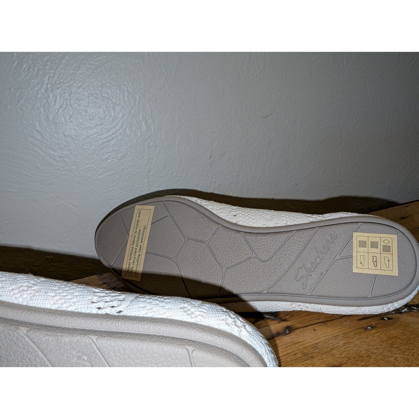 Skechers Cleo's Simply Airy Vegan Stretch Memory Foam Flat Shoes New in Box Sz 7