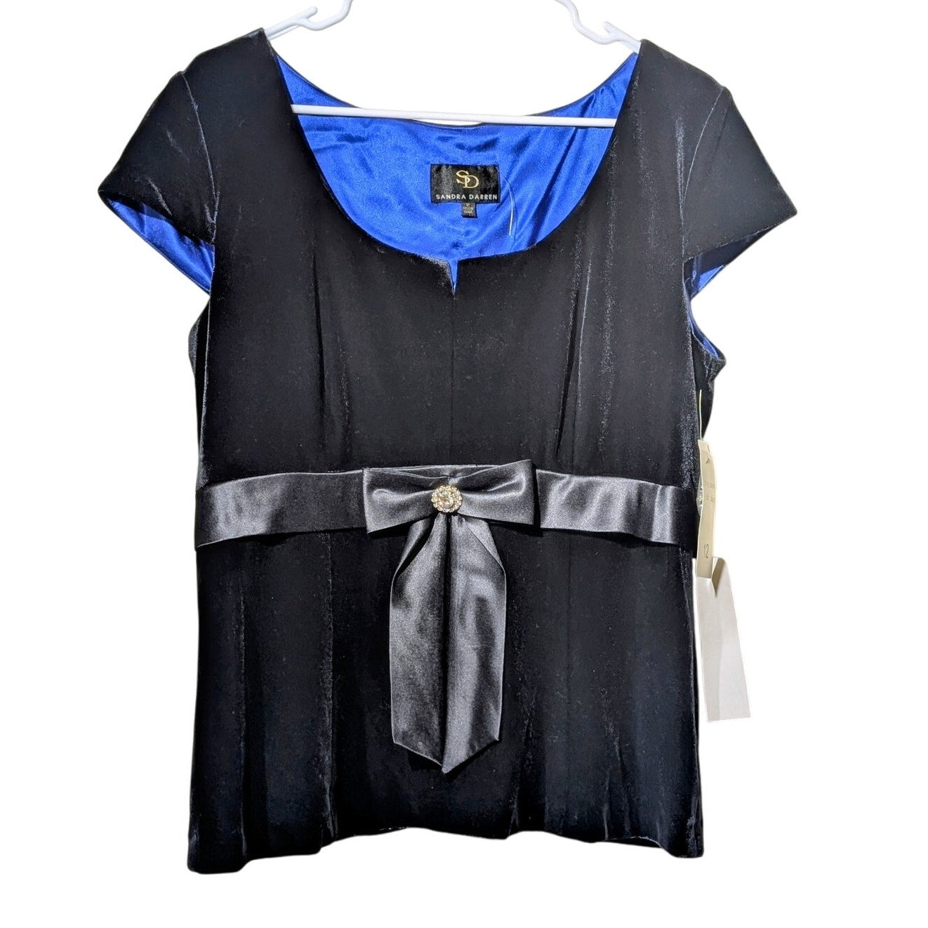 Sandra Darren NWT Black Velvet Satin Rhinestone Tie Cap Sleeve Formal Top Sz 12