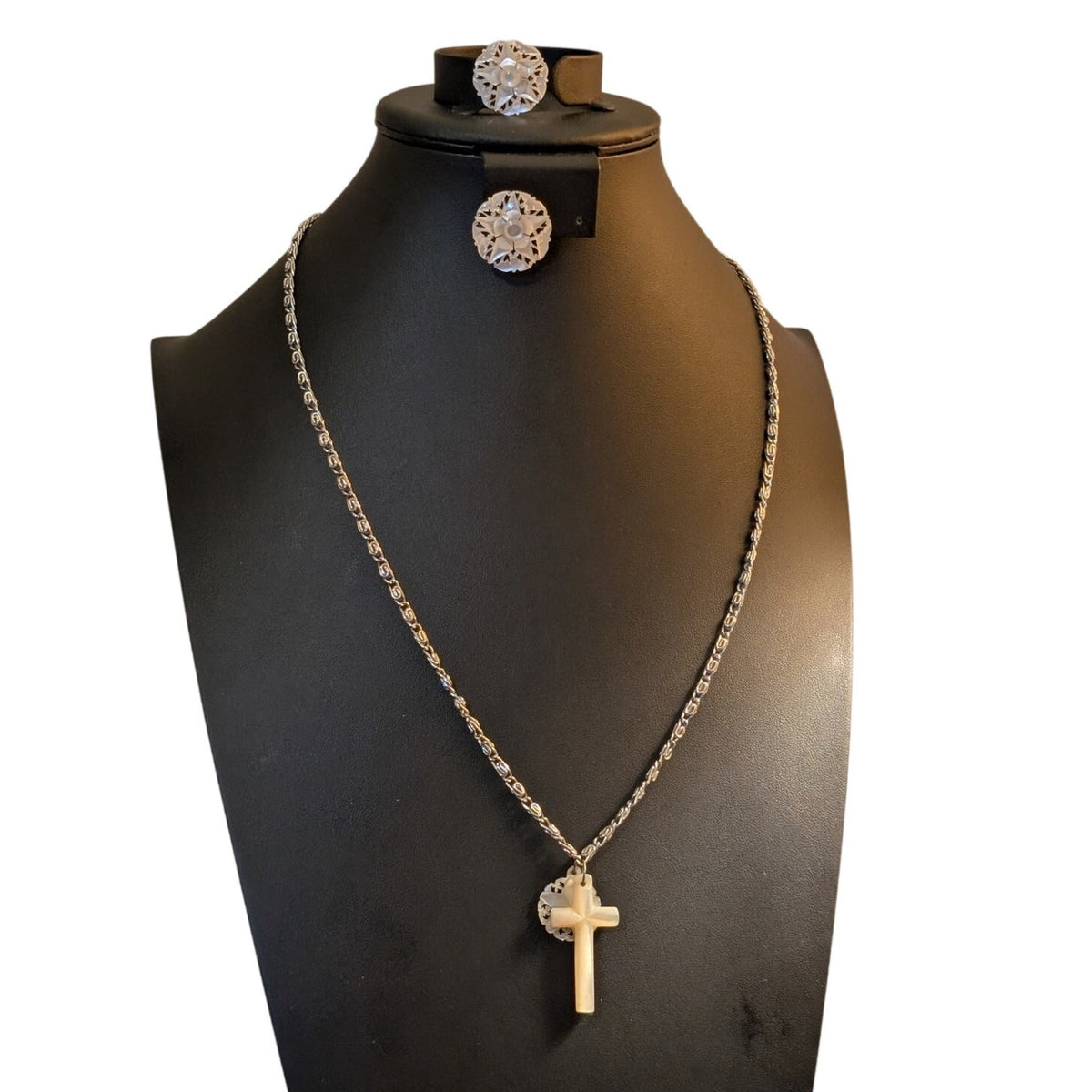 Vintage MOP Carved Star Clip Earrings & Roget Chain Cross & Pendant Necklace