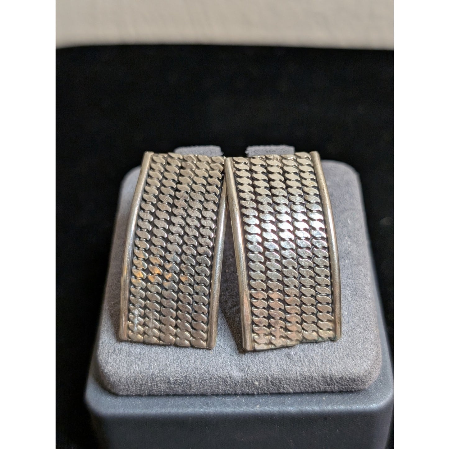 Vintage Sterling Silver Woven Curved 1.3" Pierced Post Earrings 9.12g