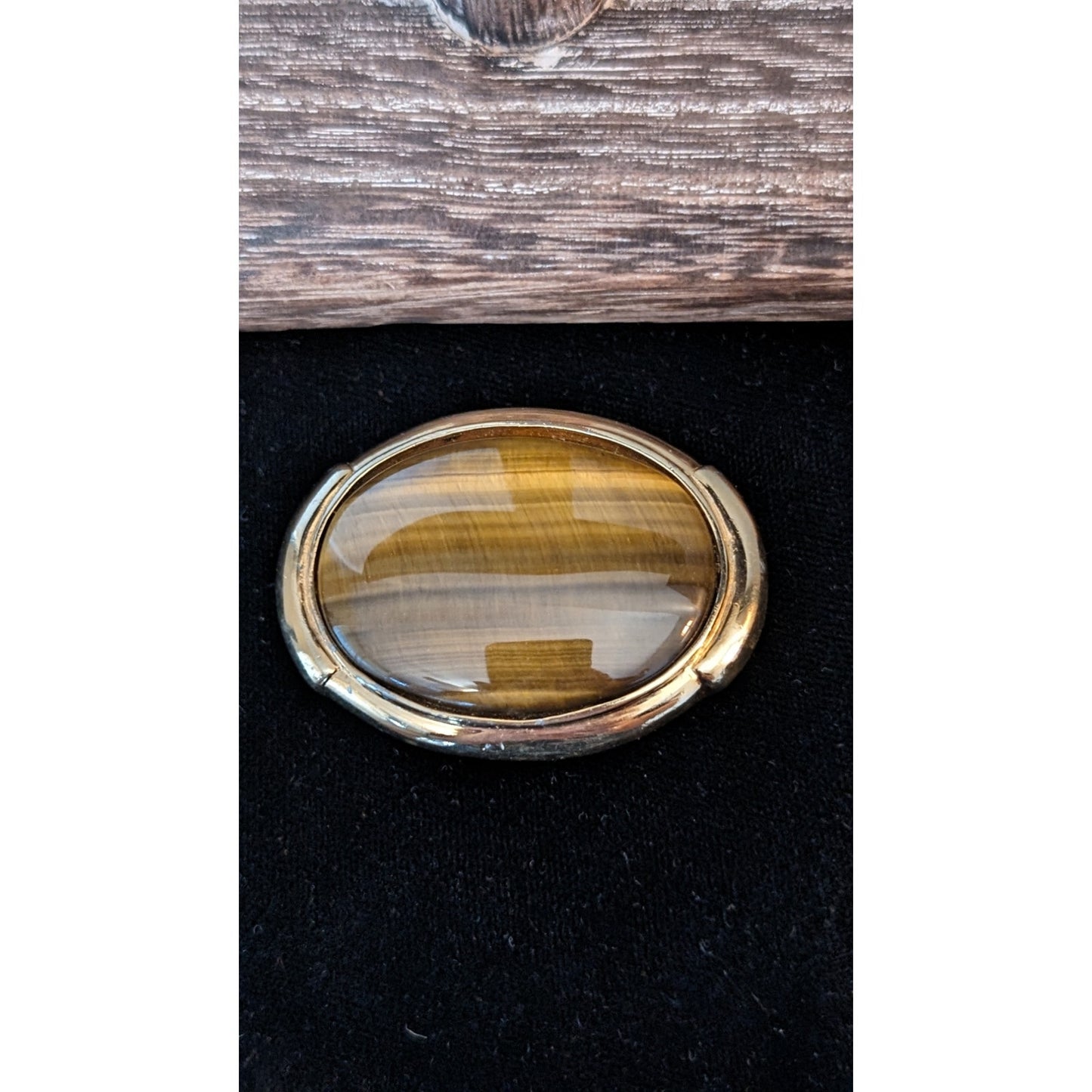 Ciner Vintage Oval Shaped Tiger Eye Gold Tone Scarf Buckle Clip
