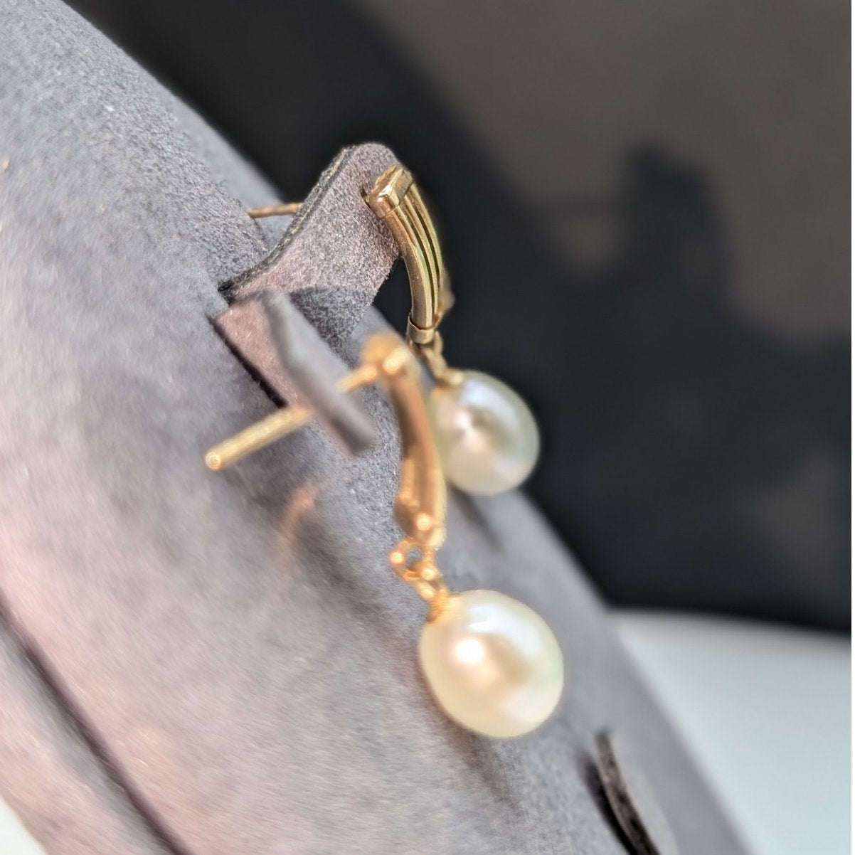 Classic Timeless Marked & Tested 14K Yellow Gold & Pearl Dangle Post Earrings