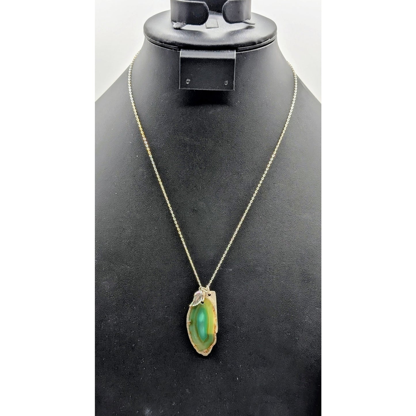 Vtg 925 Sterling Green Agate Slice 'Believe' Angel Wing Charm Pendant Necklace