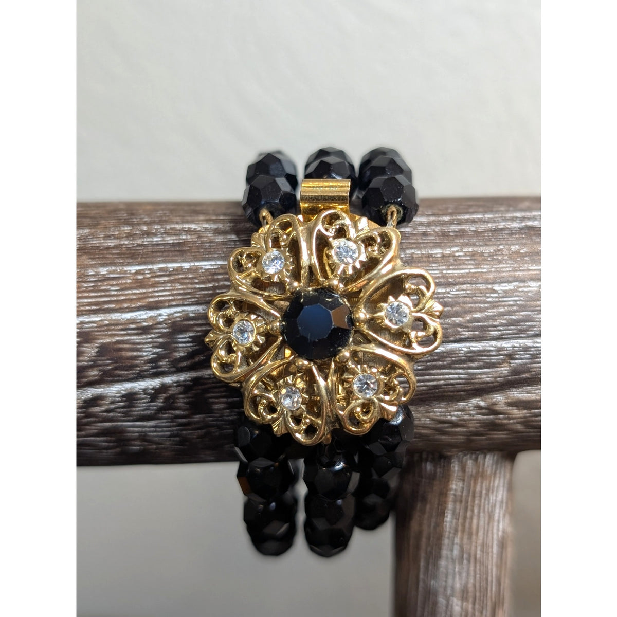 VTG Black Faceted Glass Bead Triple Strand Bracelet W/ Ornate Gold Tone Clasp