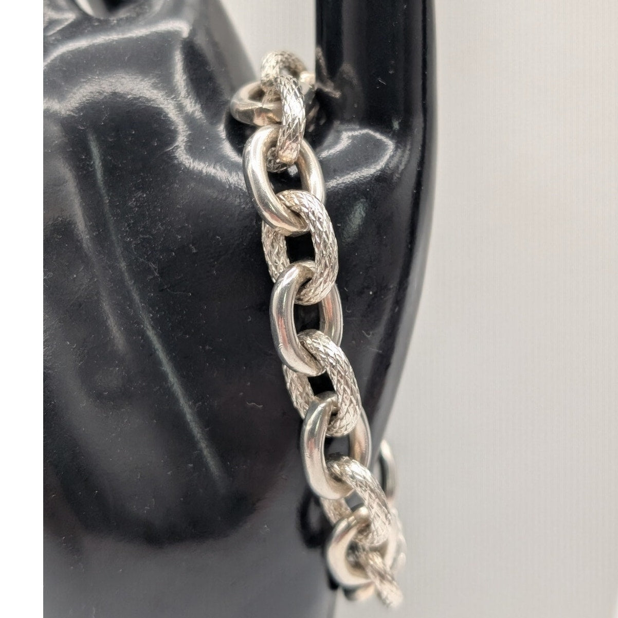 925 Sterling Silver Alternating Textured & Polished Oval Link Bracelet 40.90g