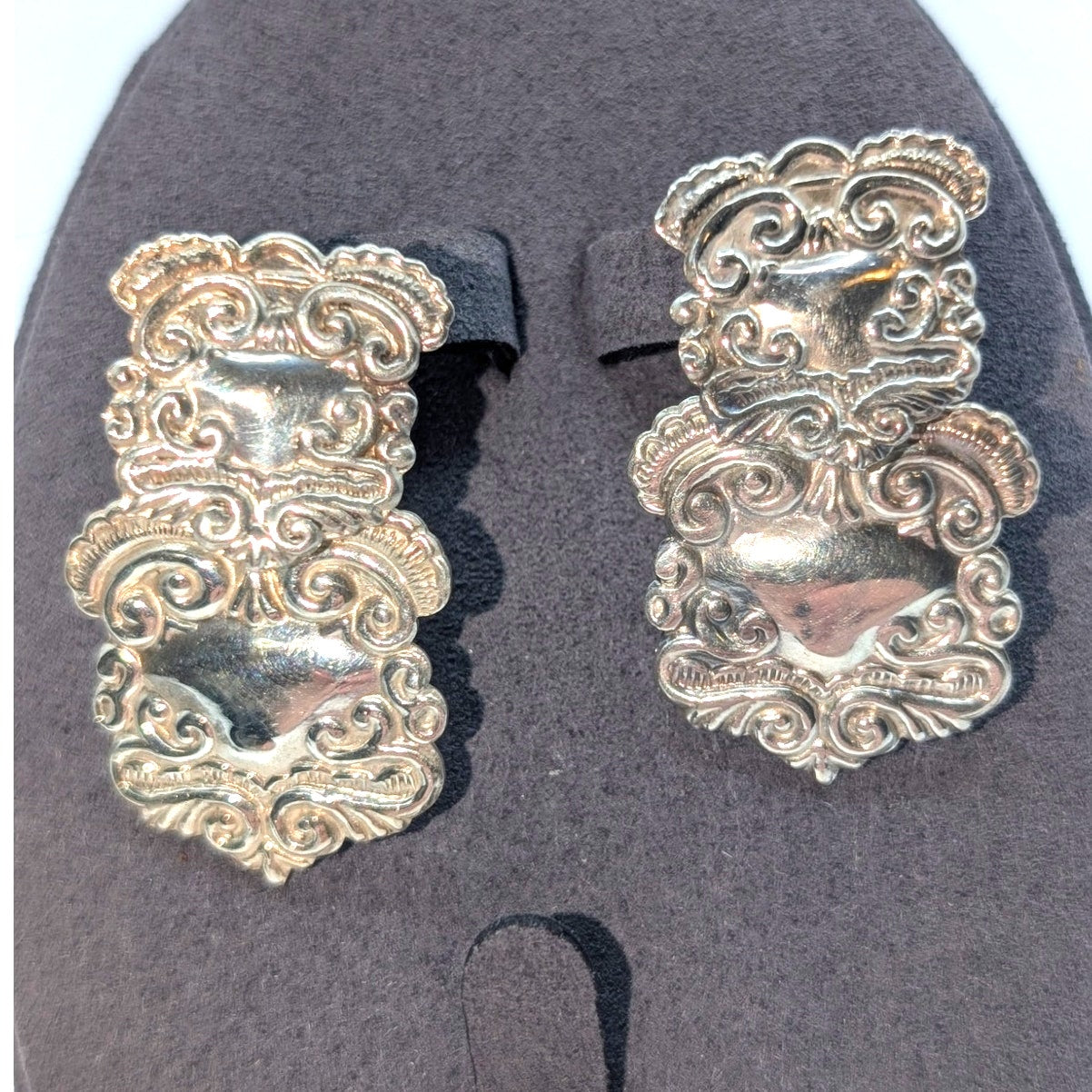 VTG Art Nouveau 925 Sterling Silver Doorknocker Embossed Ornate Drop Earrings