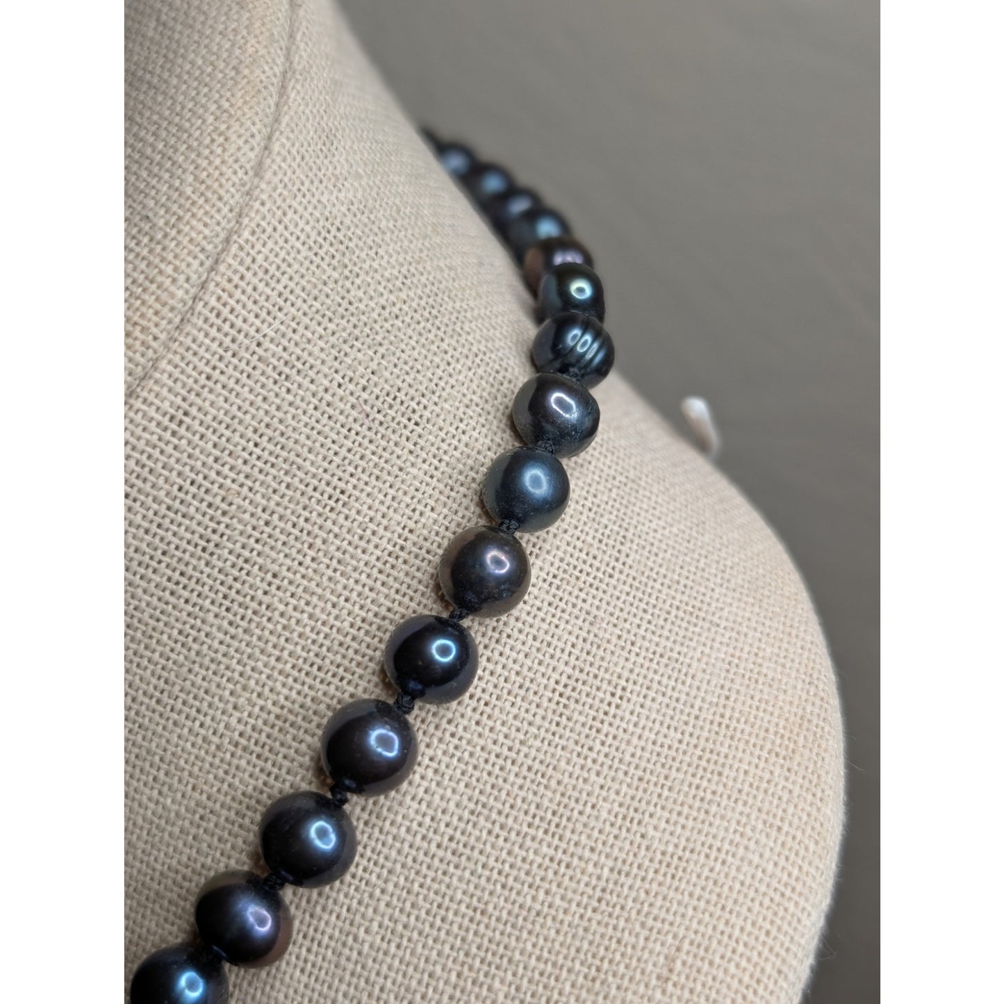 Vintage Black Freshwater Pearl Hand-Knotted Slightly Graduated 18" Necklace