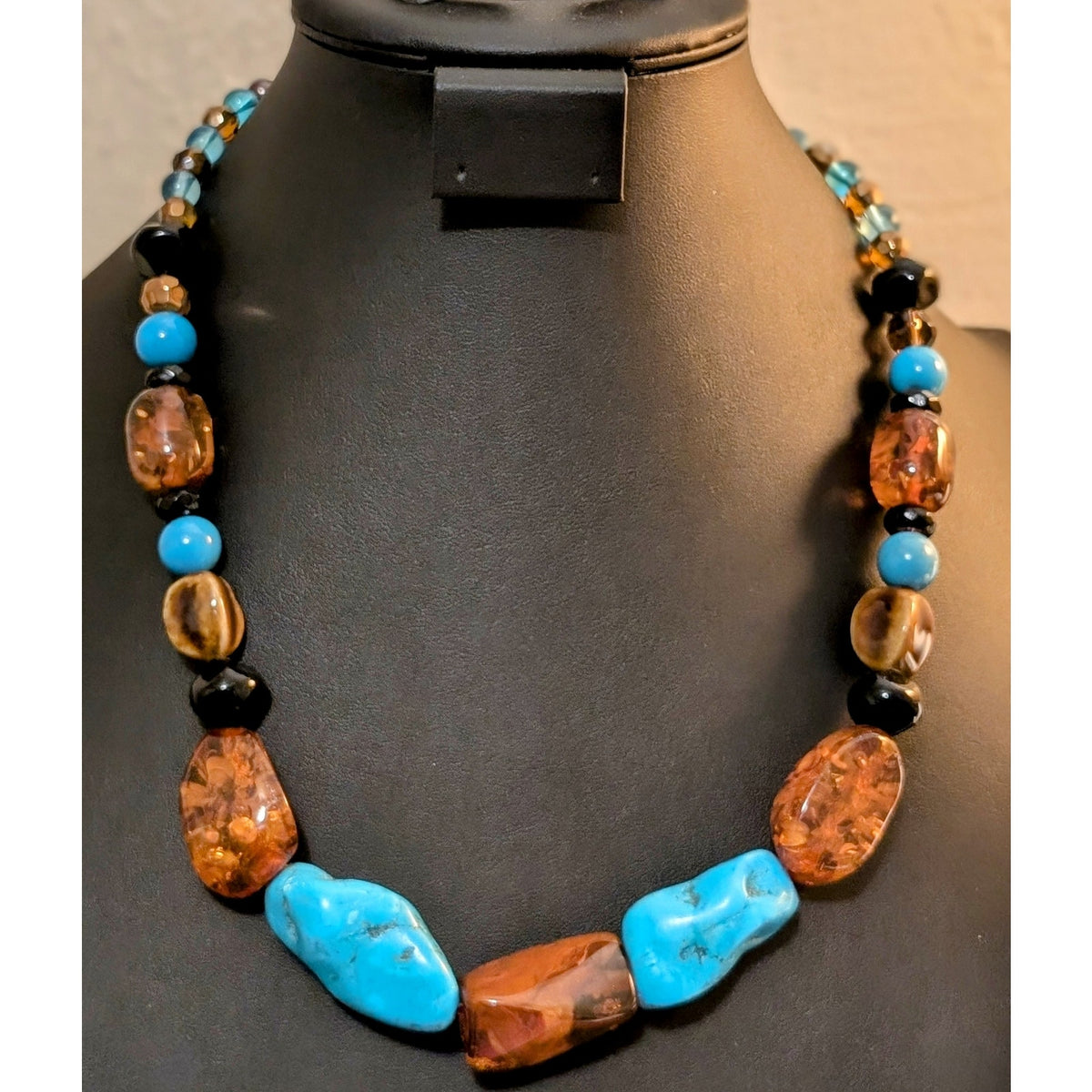 Chunky Faux Turquoise Amber Tiger Eye Black Onyx Beaded Necklace