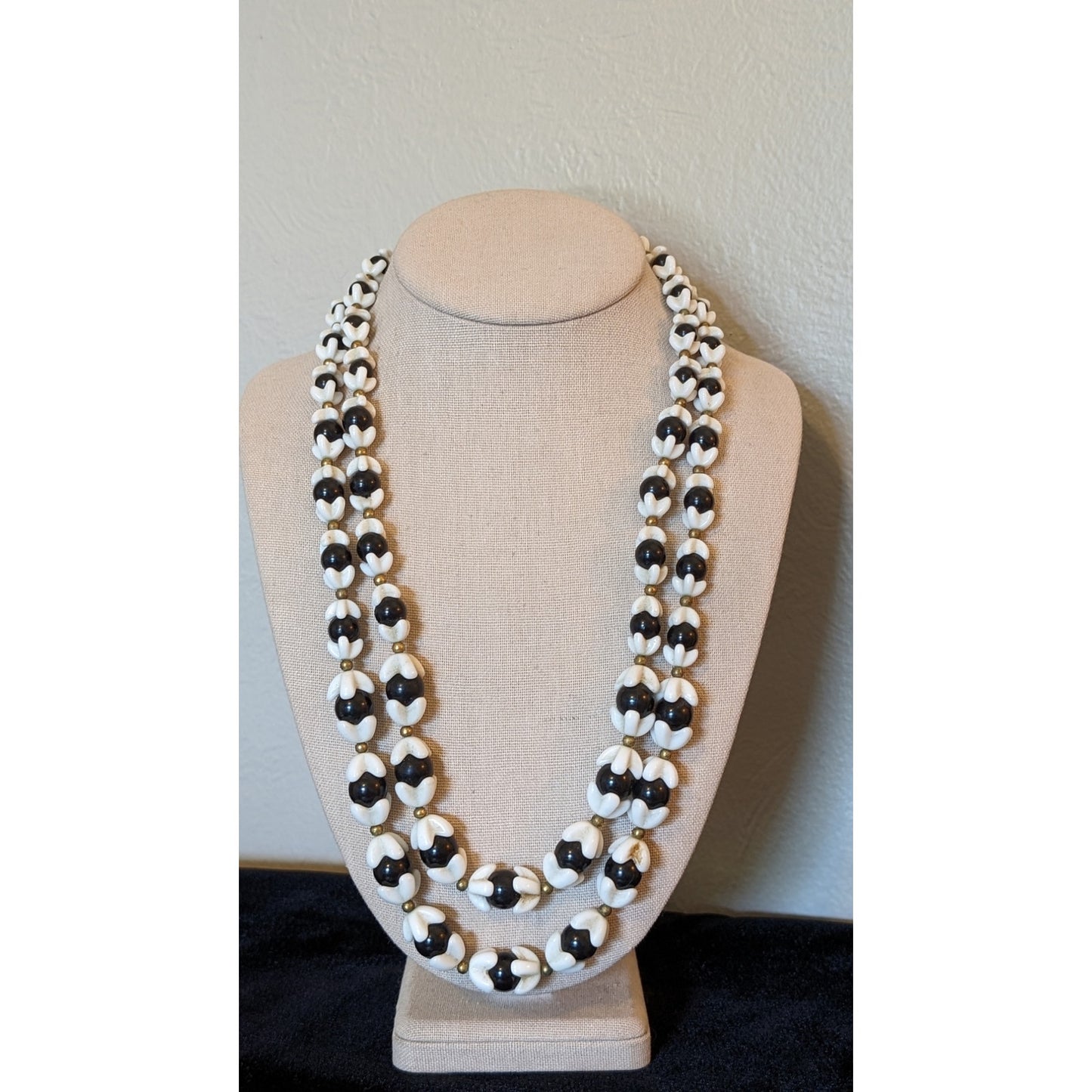 Antique Original 1920s/30s Celluloid Monochrome Black White Beaded Necklace