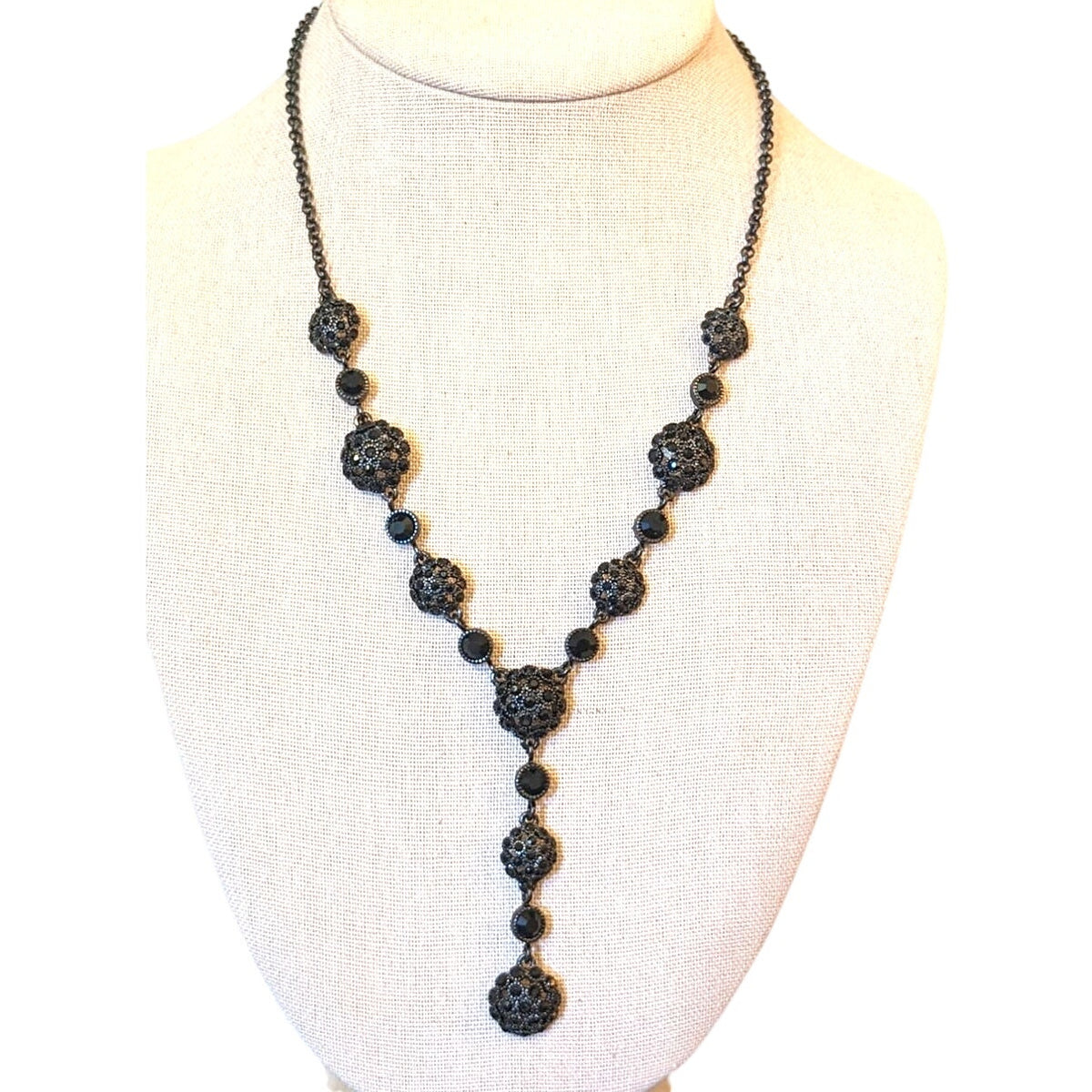 Black Crystal Bead Gun Metal 'Y' Drop 17"-19" Necklace