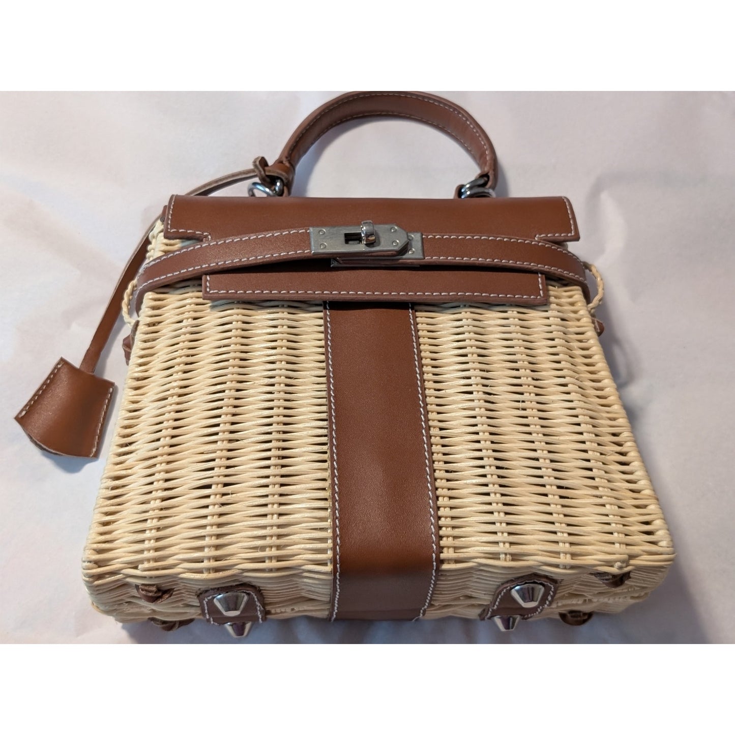 Handcrafted Rattan Genuine Leather Silver Hardware Handbag W/ Lock & Key