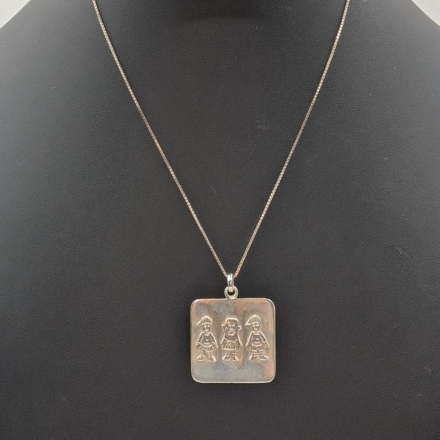Vintage Mexico Sterling Silver Two Boys & A Girl Pendant Box Chain 18" Necklace