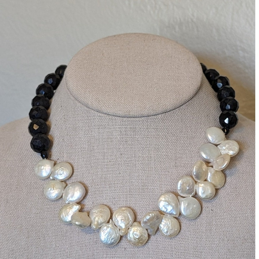 White House Black Market Black Faceted Glass Bead & Freshwater Pearl Necklace