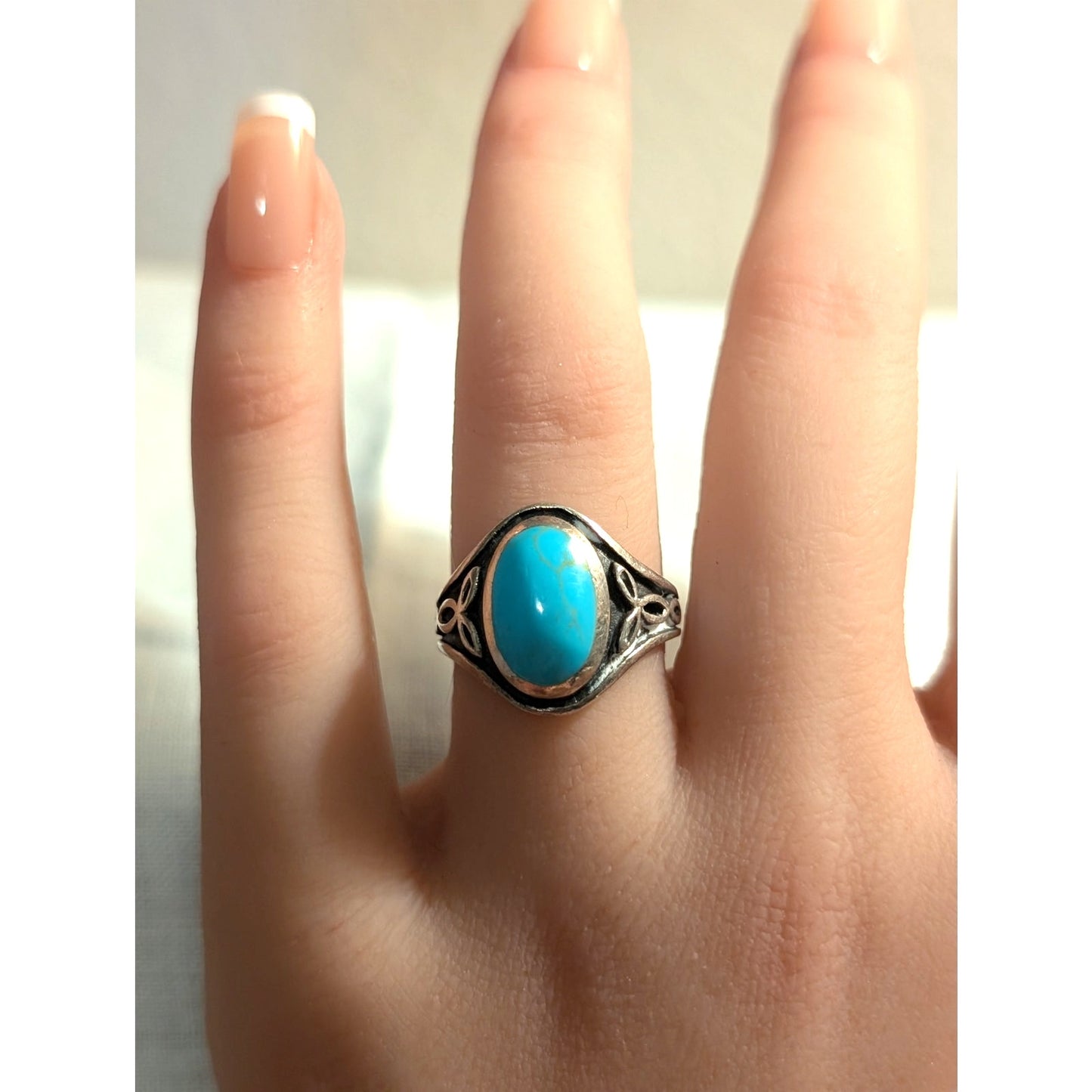 Vintage Filigree Celtic Turquoise 925 Sterling Silver Size 6.75