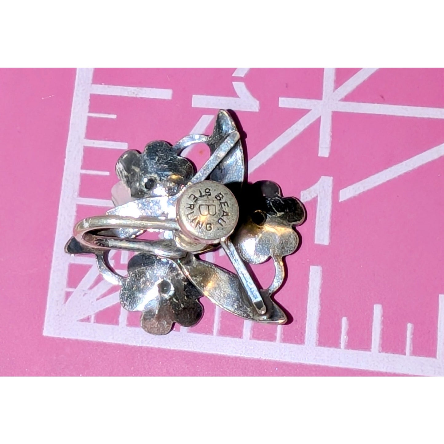 Vintage Beau Sterling 925 Sterling Silver Three Flower Screw On Earrings