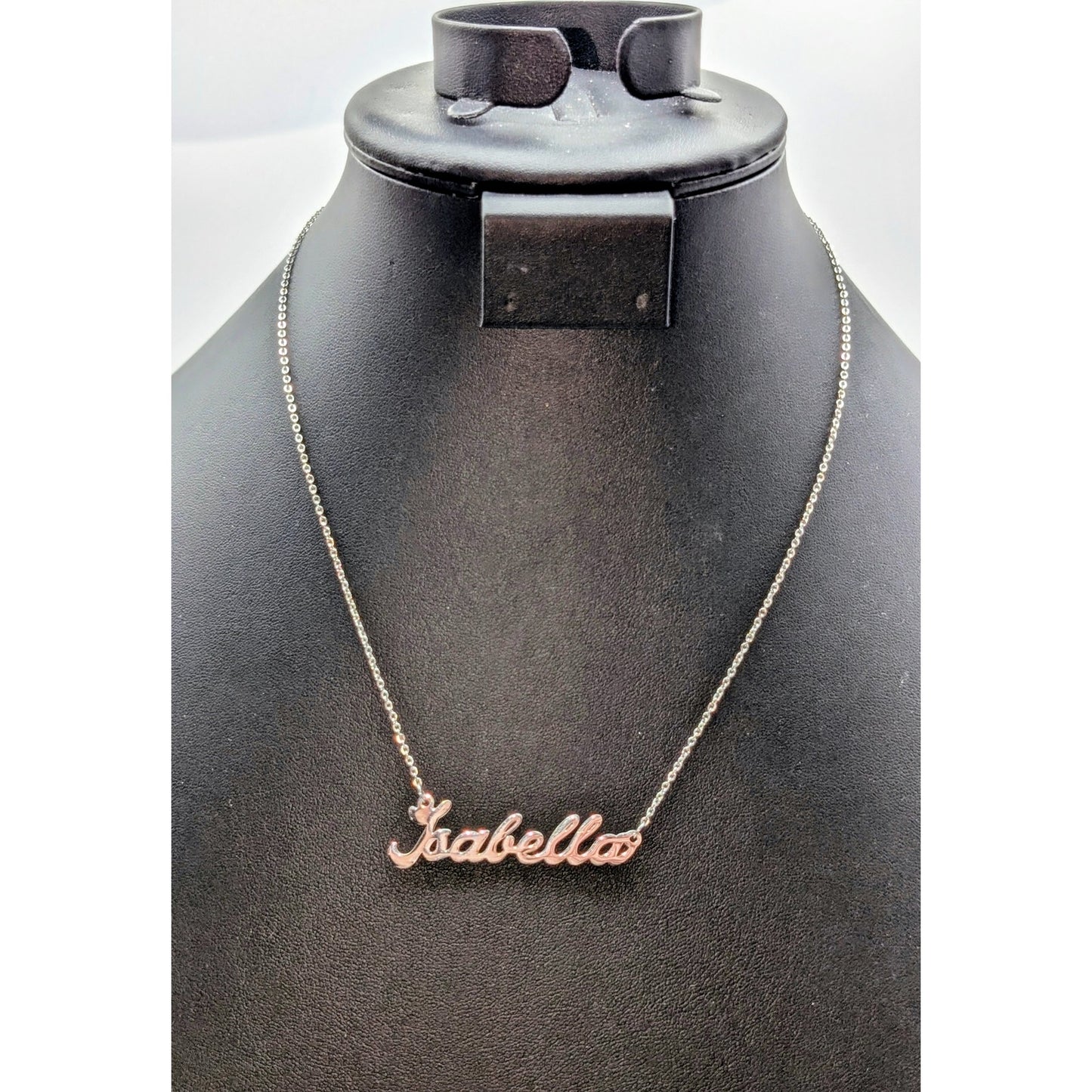 Silver Tone Cursive 'Isabella' Name 18" Necklace