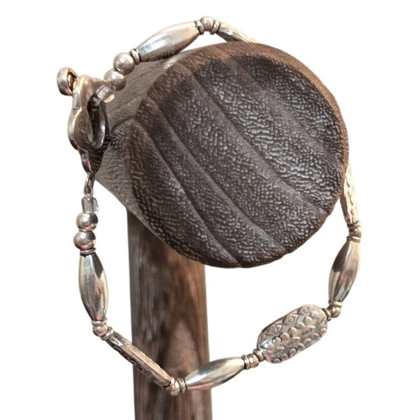 925 Sterling Silver Oval Textured Long Bicone Beaded Flower Toggle Bracelet