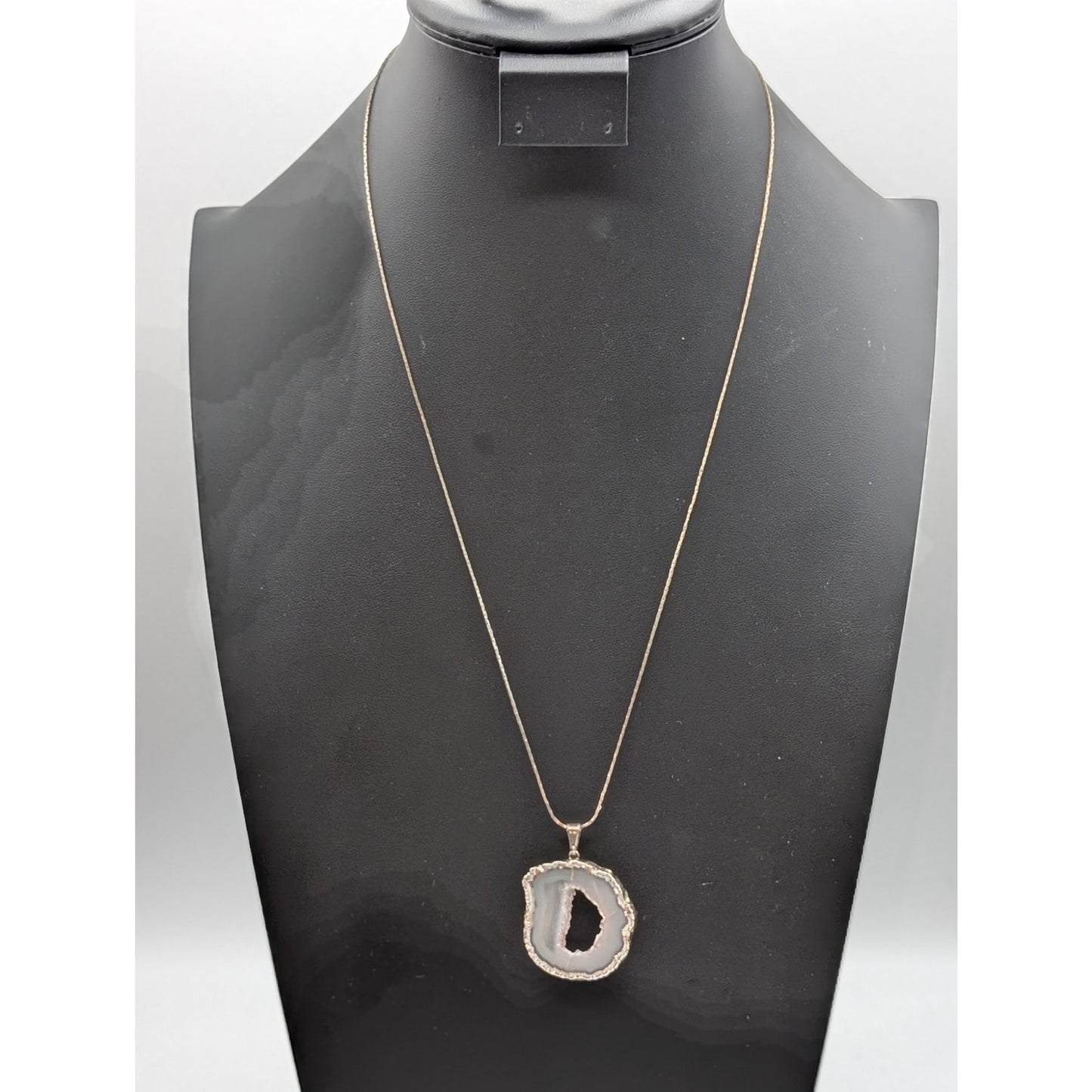 Silver Tone Geode Slice Pendant Chain 24" Necklace
