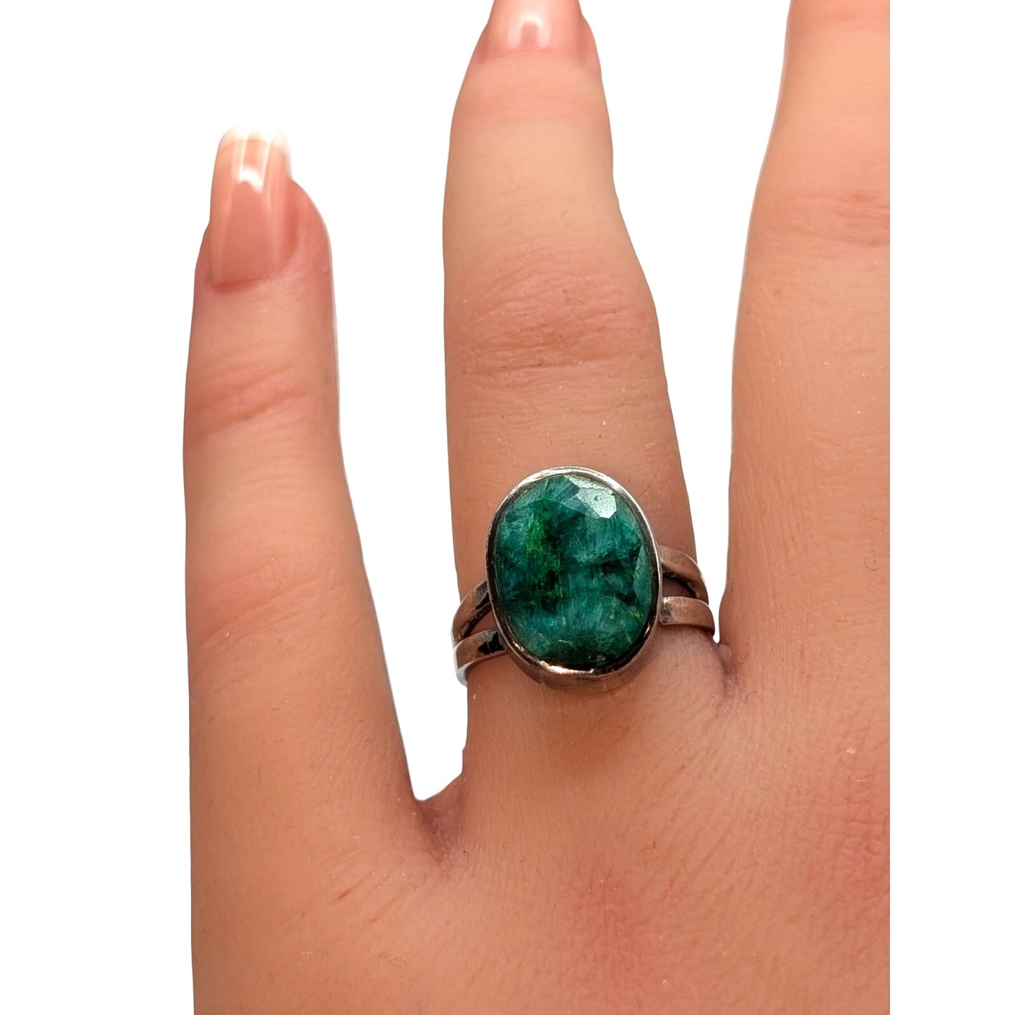 925 Sterling Silver Green Oval Gemstone Split Shank Ring Size 5.5
