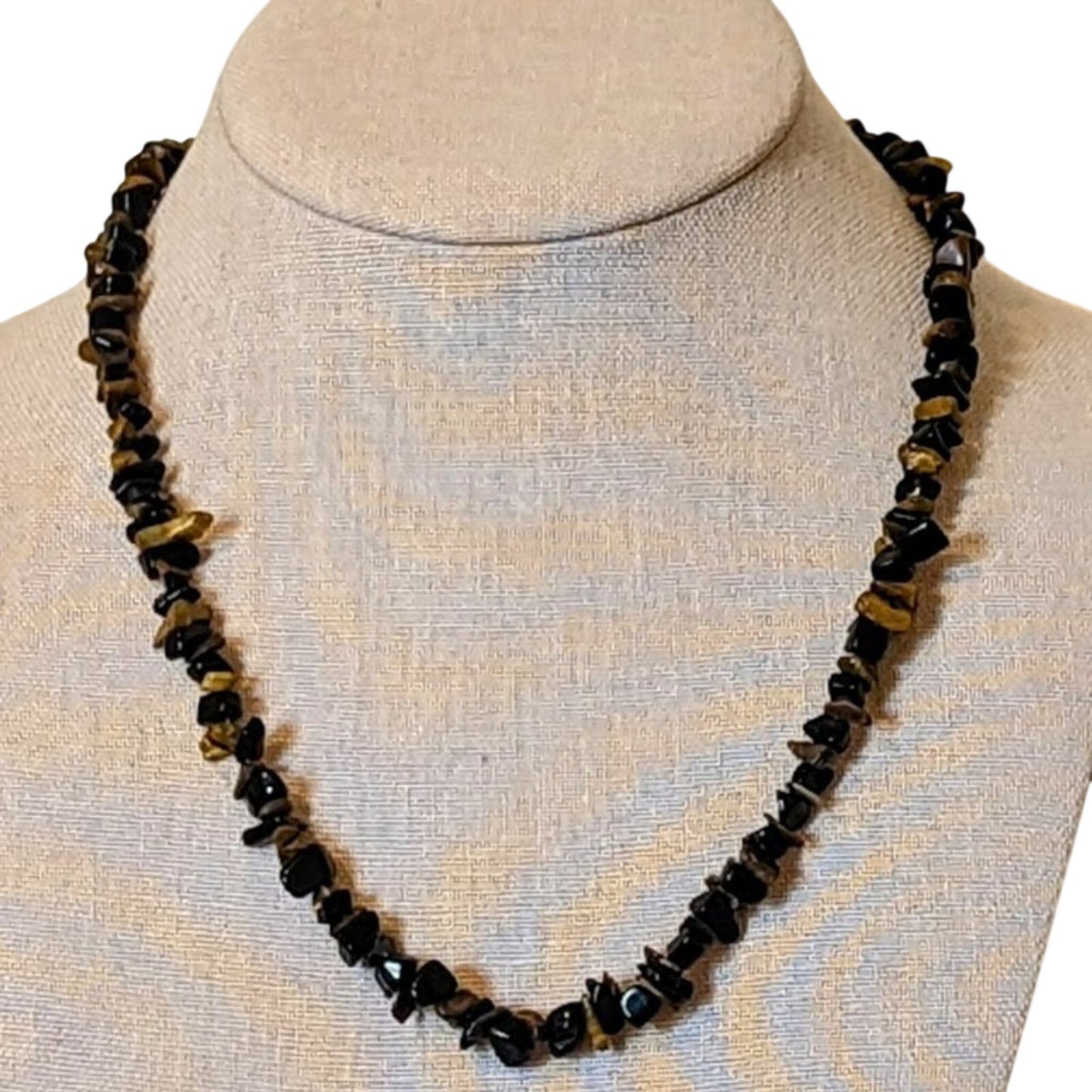 Vintage Tiger's Eye and Black Stone Chip Necklace