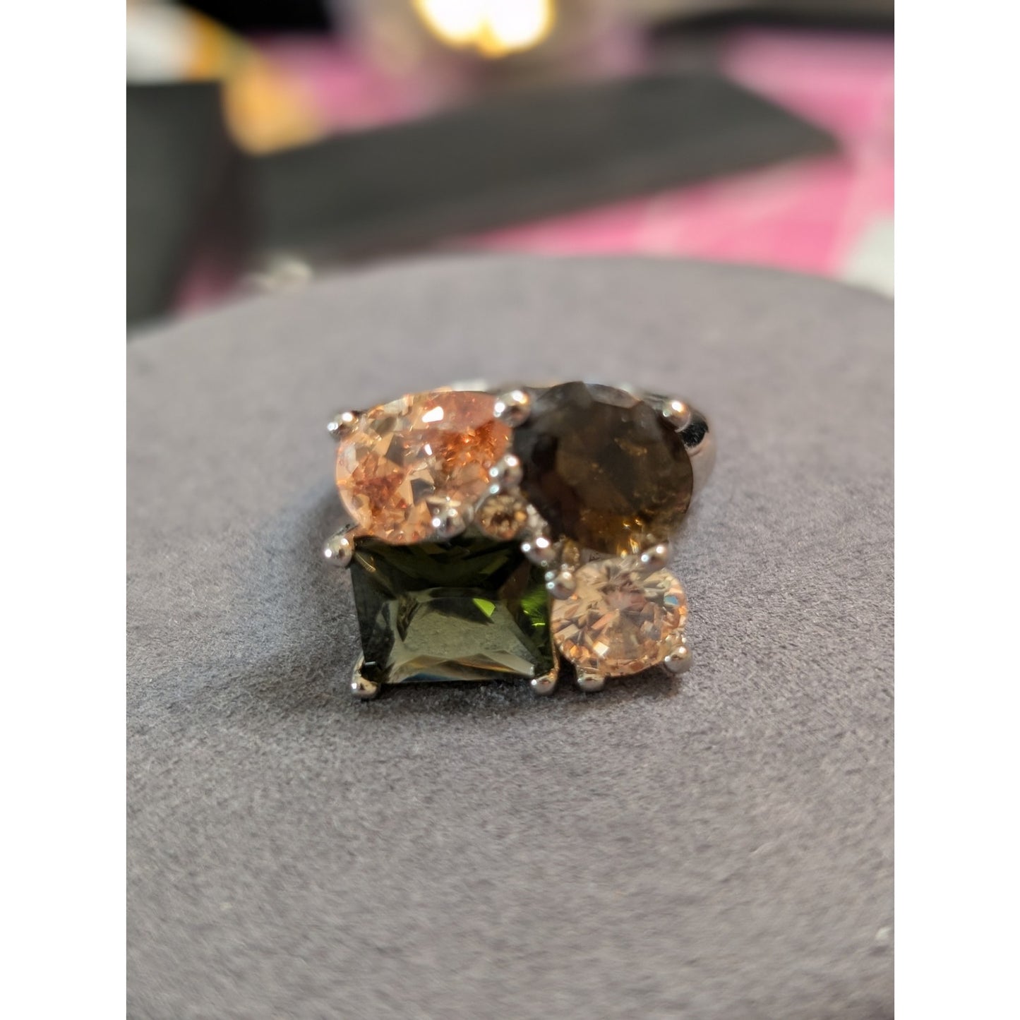 Vintage Avon Cluster Fruit Salad Statement Crystal Ring Size 9
