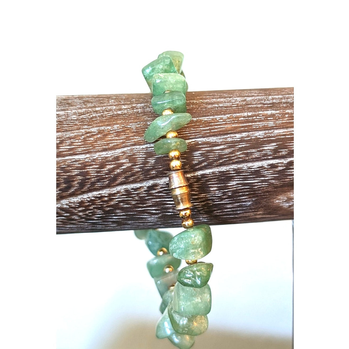 Vintage Green Gemstone Chip Bracelet W/ Barrel Clasp