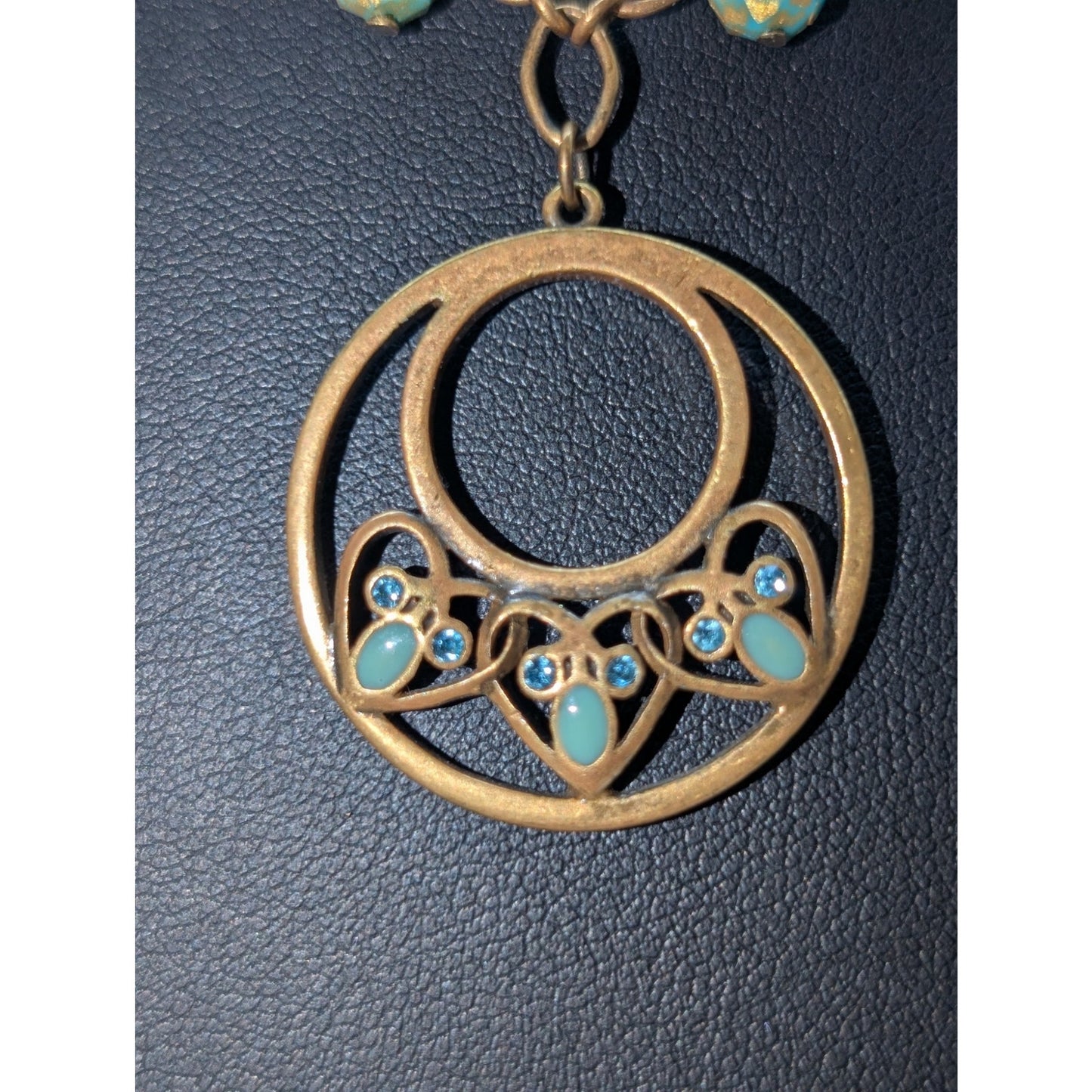 Premier Designs Gold Tone Never Ending Green Enamel & Crystal Pendant Necklace