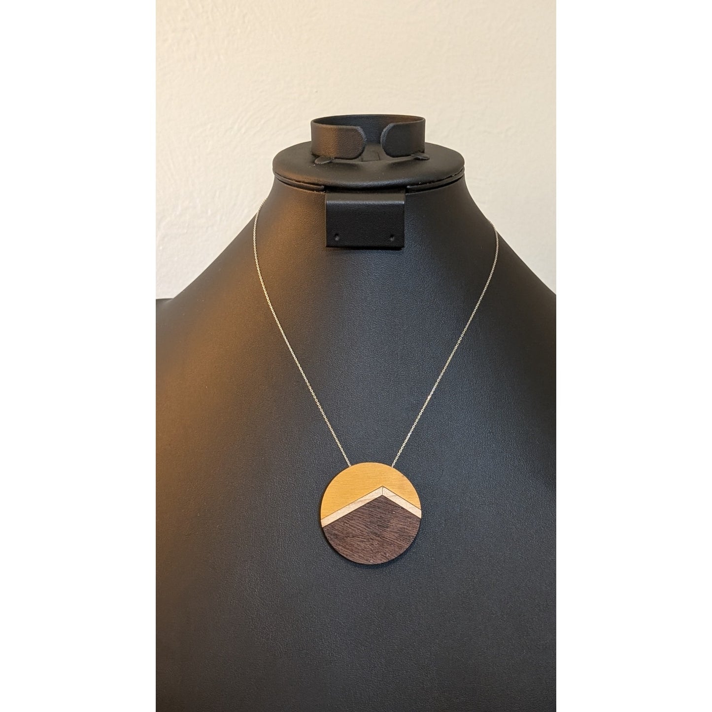 925 Italy Sterling Silver Chain & Wood Inlay Pendant 17.5" Necklace