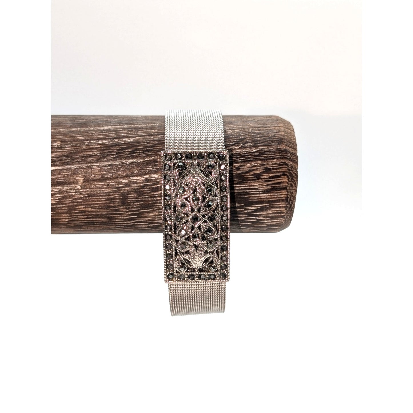 Marcasite Center Piece Silvertone Mesh Buckle Band Designer Style Bracelet