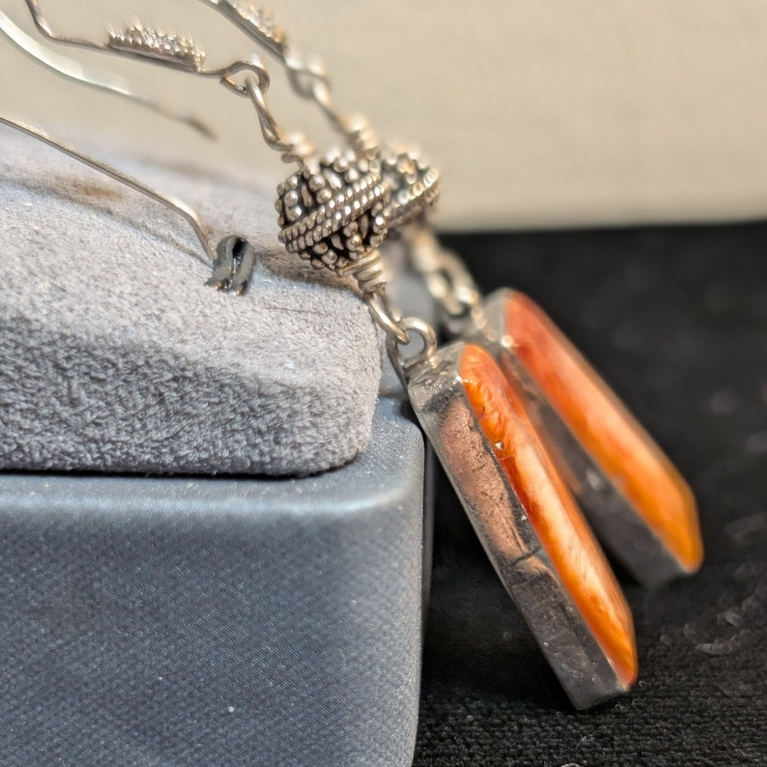 VTG Signed Navajo Juan Willie Sterling Silver Spiny Oyster Dangling Earrings