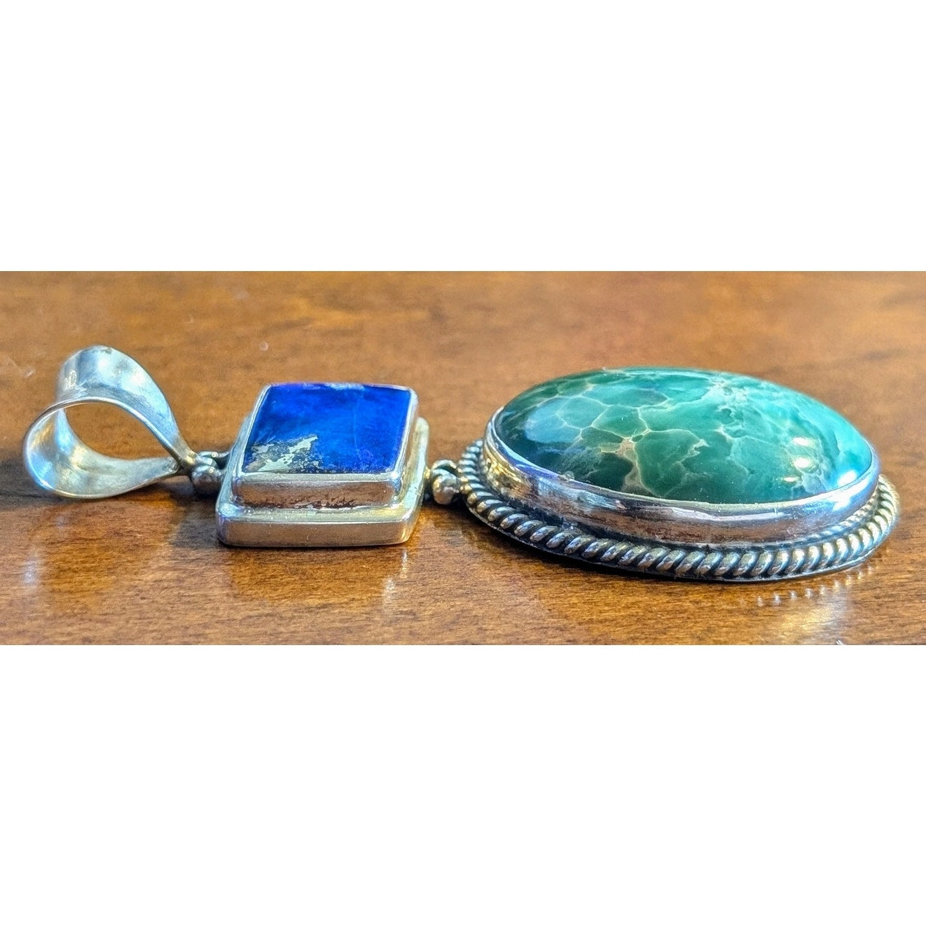 Vintage Native American Green Marbled Stone & Blue Lapiz Hinged 925 Pendant