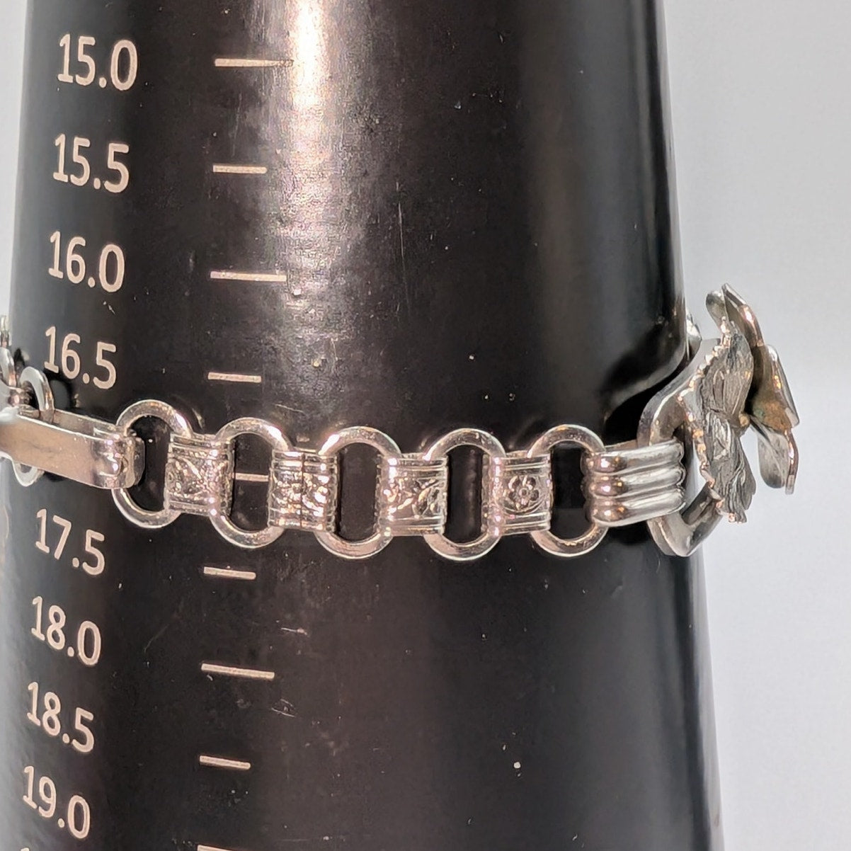 Vintage Silver Tone Blue Crystal Flower Leaf Chain Fold Over Clasp Bracelet
